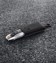 Alcantara® kulcstartó