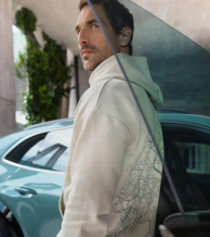 URBAN pulóver – Porsche Cayenne Electric Lifestyle