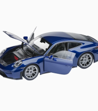 Porsche Modellautó 911 GT3 Touring [992.2], 1:18