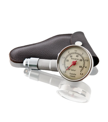 Gumiabroncsnyomás-mérő