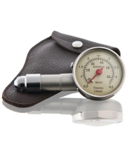 Gumiabroncsnyomás-mérő